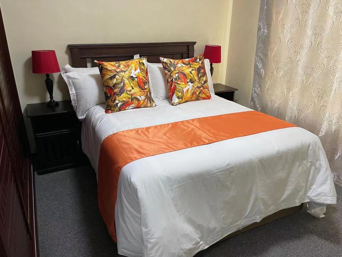Lilypark Lodge Rustenburg Esterno foto