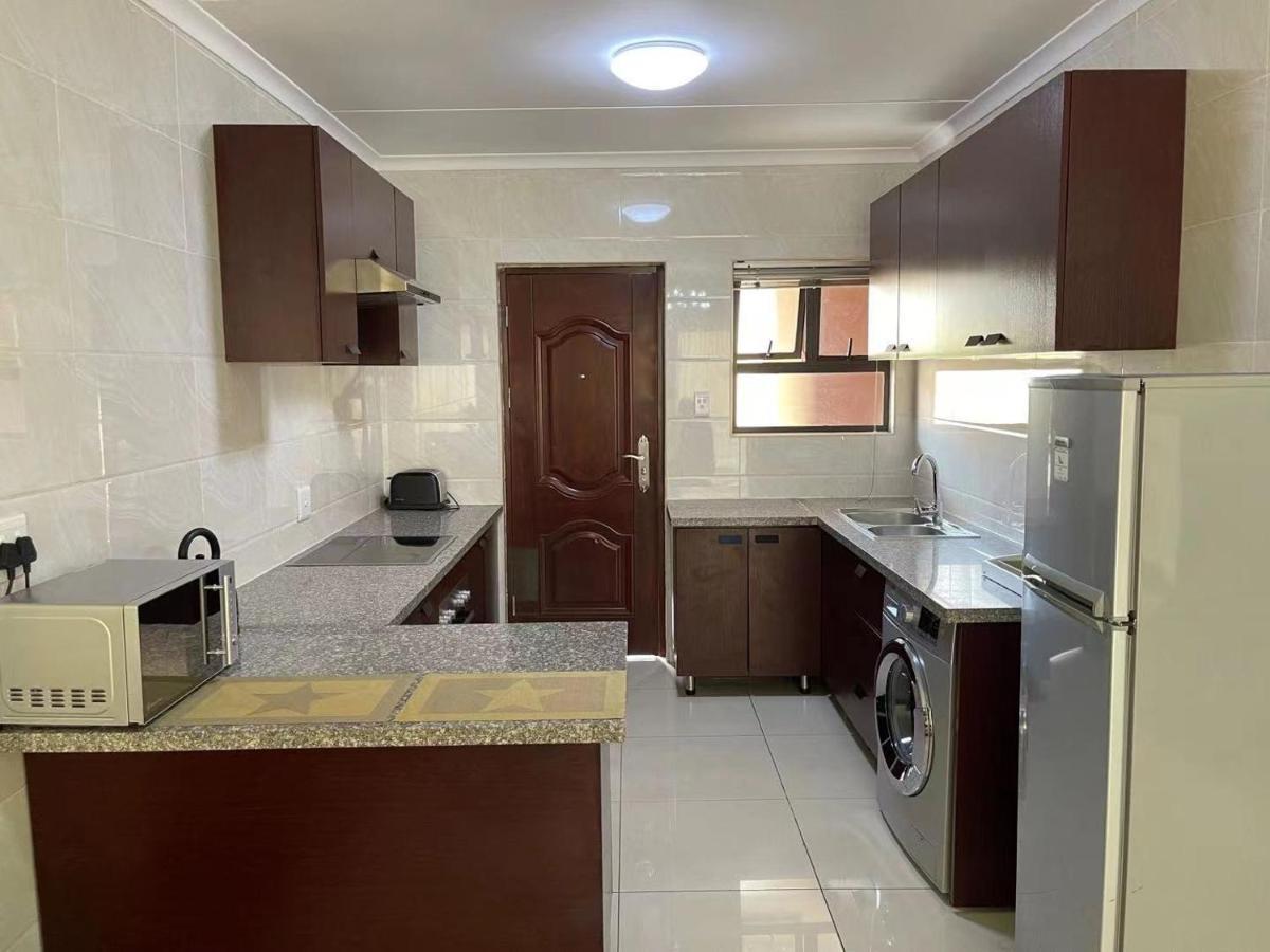 Lilypark Lodge Rustenburg Esterno foto