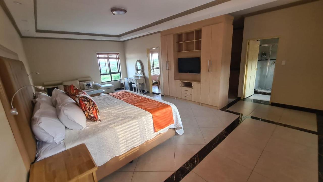 Lilypark Lodge Rustenburg Esterno foto